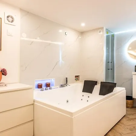 D'exception Avec Jacuzzi Et Ac - 6p-1 Appartamento *